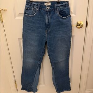 Abercrombie & Fitch The Kick Flare Ultra High Rise